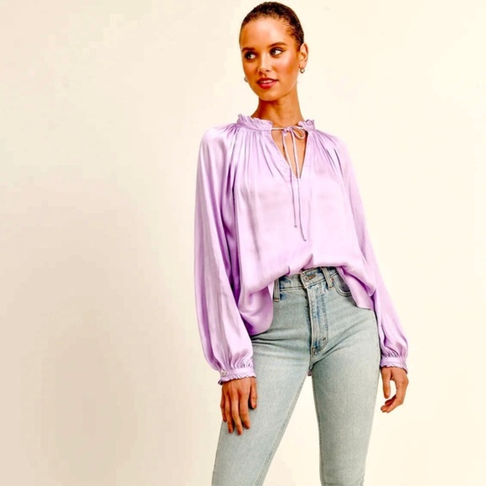 Philosophy Long Sleeves Pleated
Shoulders Top Size S